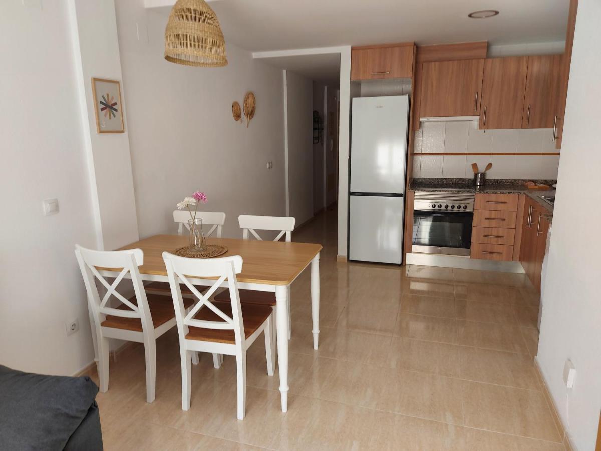 Apartamento En Residencial Con Piscina El Campello Luaran gambar