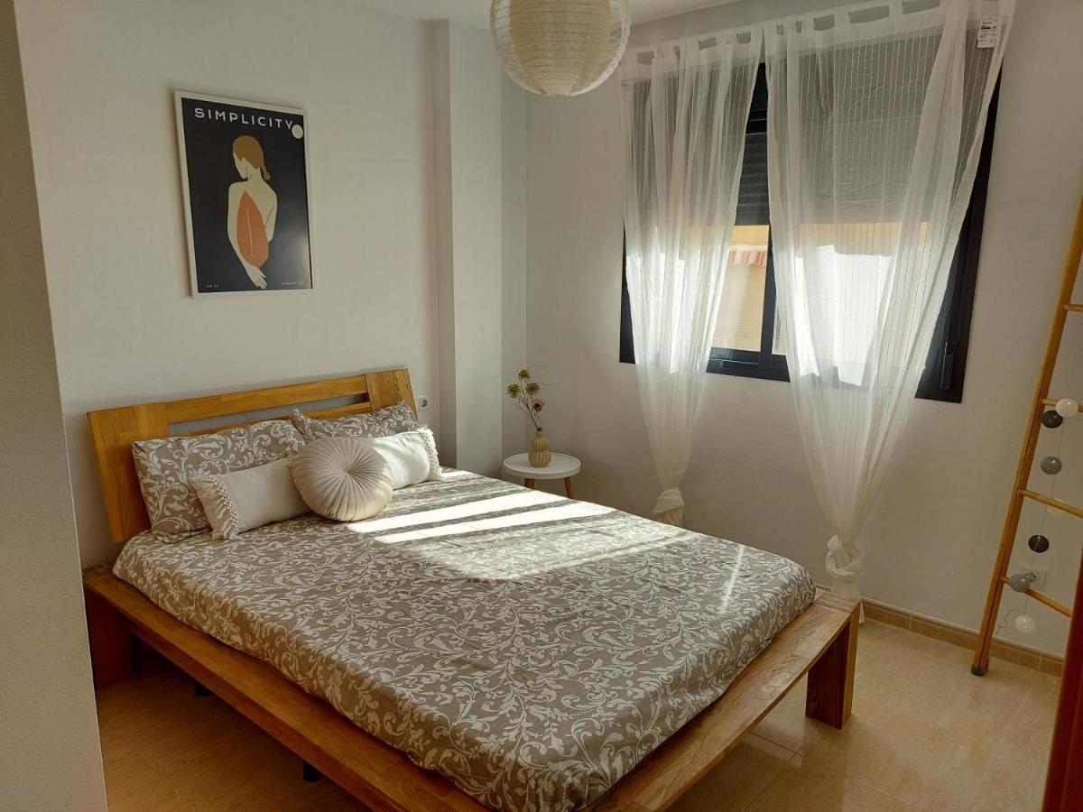 Apartamento En Residencial Con Piscina El Campello Luaran gambar