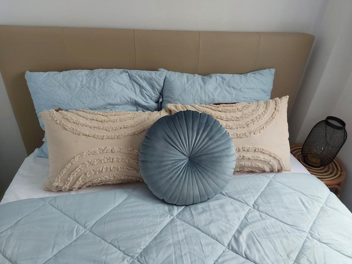 Apartamento En Residencial Con Piscina El Campello Luaran gambar