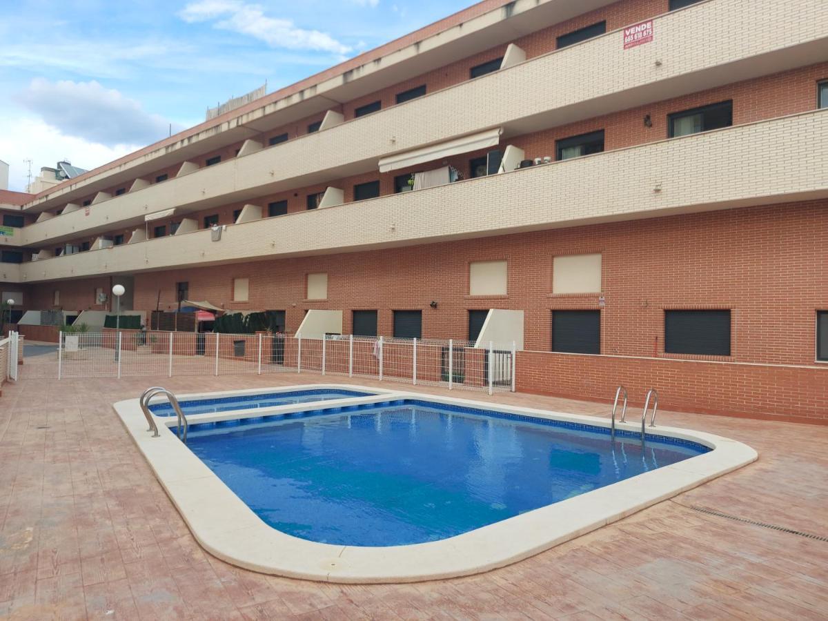 Apartamento En Residencial Con Piscina El Campello Luaran gambar